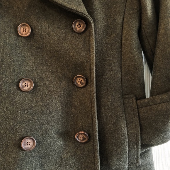 Old Navy Olive Peacoat - perfect condition - Picture 7 of 7